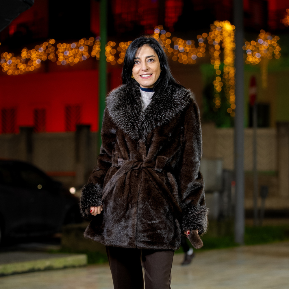 LINDA’S – Eco Pelliccia con cintura