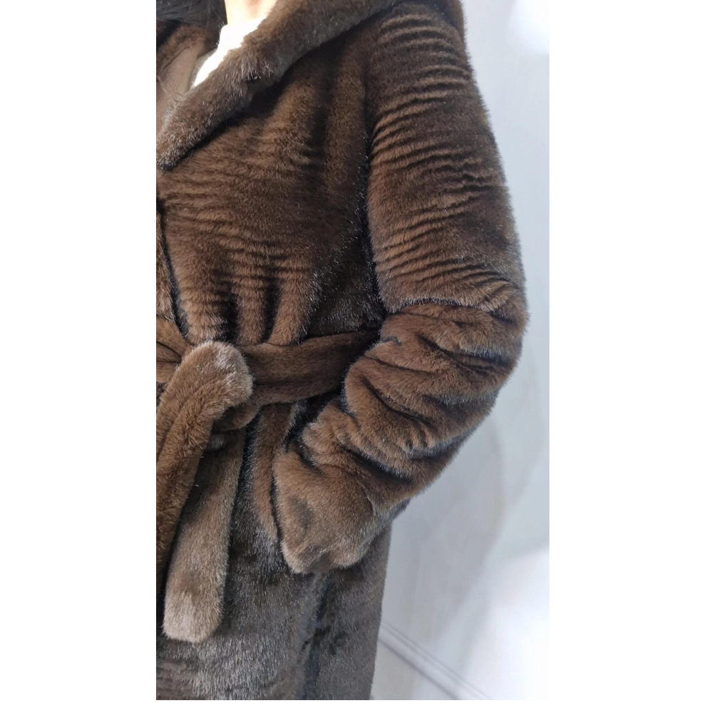 LINDA’S – Ecopelliccia con Cintura e Cappuccio