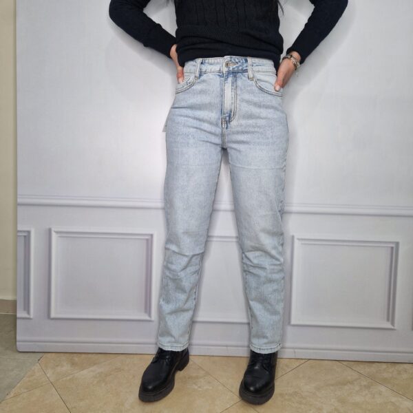 ETENSIVE – Jeans Boy Friend